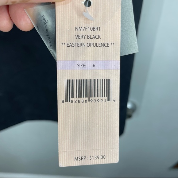 NWT Nanette Lepore Eastern Opulence Black
Sheath Dress Women Size 6 - Picture 10 of 10